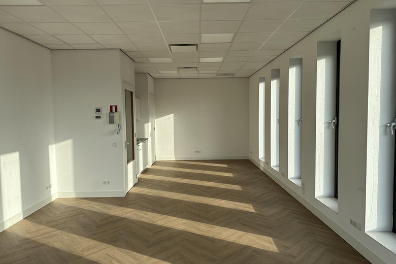 KantoorruimteaanAnthonie Fokkerstraat 61 C 01<br/> inBarneveld