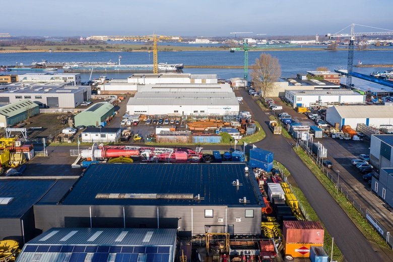 KantoorruimteaanBeatrixhaven 8 b<br/> inWerkendam KantoorruimteaanBeatrixhaven 8 b<br/> inWerkendam