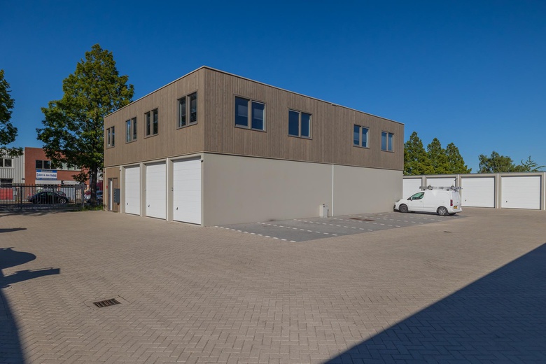 BedrijfsruimteaanSatellietbaan 23 A<br/> inHillegom BedrijfsruimteaanSatellietbaan 23 A<br/> inHillegom