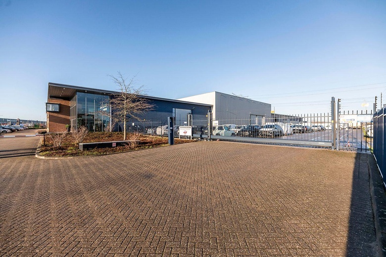 BedrijfsruimteaanHeliotroopring 300<br/> inDordrecht