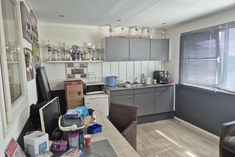 BedrijfsruimteaanSchootsvel 8 F<br/> inMedemblik