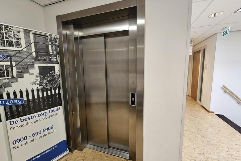 BedrijfsruimteaanHoofdstraat 45<br/> inGorssel BedrijfsruimteaanHoofdstraat 45<br/> inGorssel