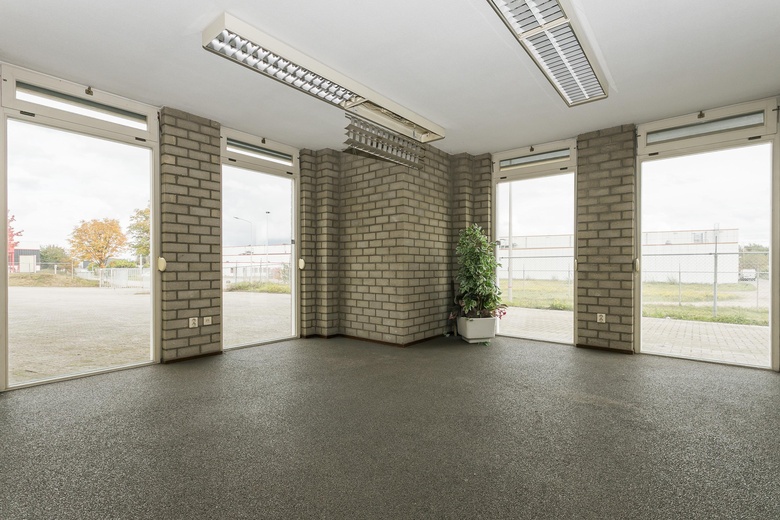 BedrijfsruimteaanOude Roderweg 14<br/> inHeerlen BedrijfsruimteaanOude Roderweg 14<br/> inHeerlen