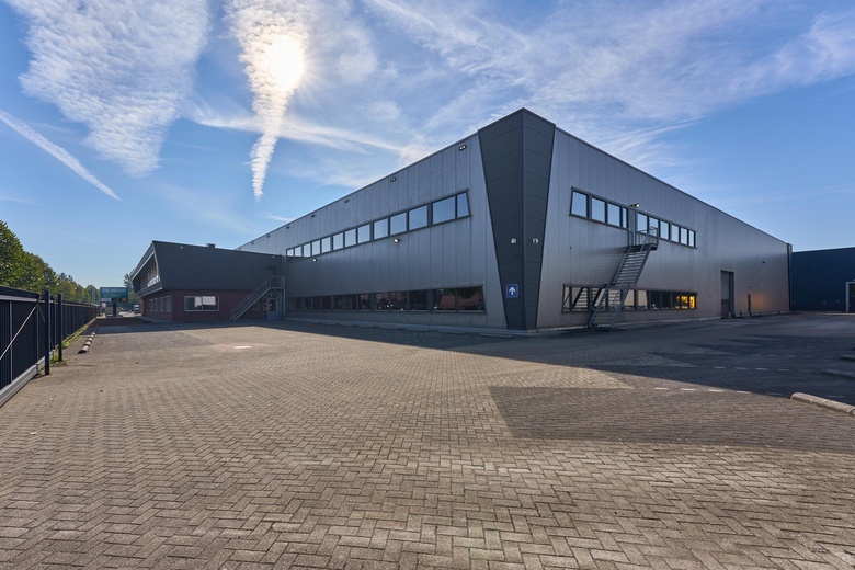 BedrijfsruimteaanDoornhoek 3765<br/> inVeghel BedrijfsruimteaanDoornhoek 3765<br/> inVeghel