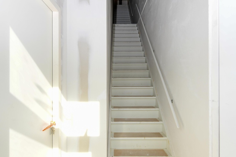 BedrijfsruimteaanEemmeerlaan 2 H<br/> inWeesp