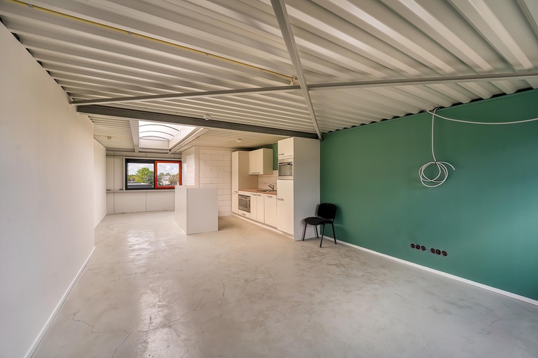 BedrijfsruimteaanIndustrieweg 28 a<br/> inVoorschoten