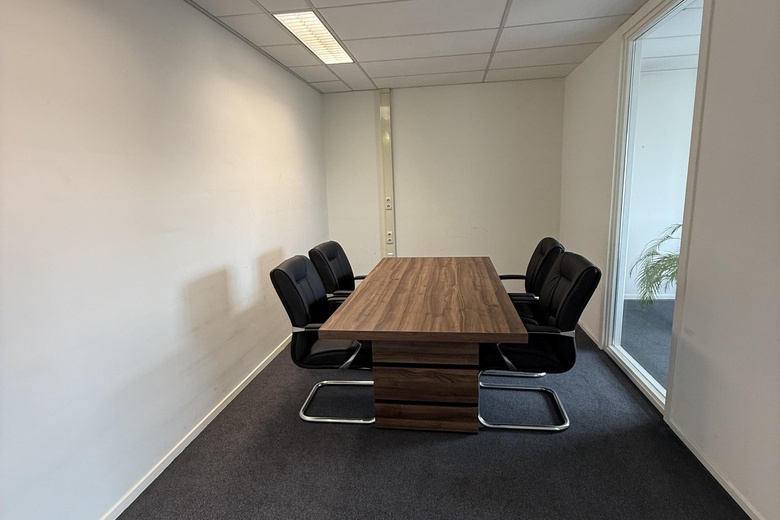 BedrijfsruimteaanBreguetlaan 1<br/> inOude Meer