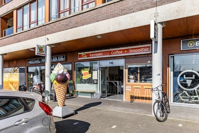 Bekijk foto 2 van Pieter Calandlaan 776