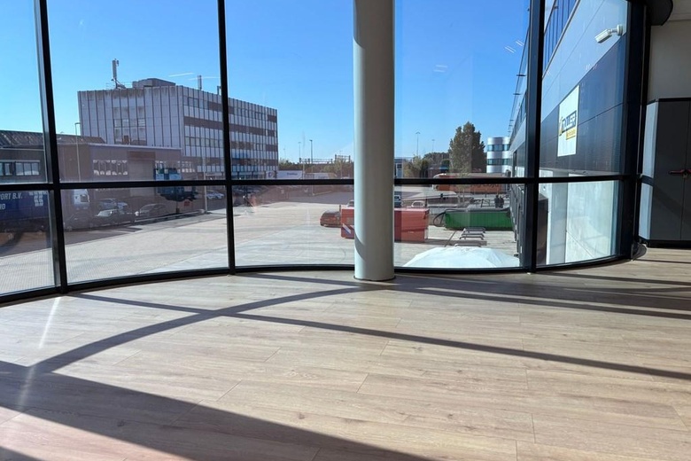 BedrijfsruimteaanVan Riemsdijkweg 57<br/> inRotterdam BedrijfsruimteaanVan Riemsdijkweg 57<br/> inRotterdam