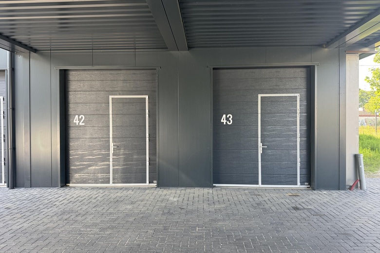 BedrijfsruimteaanEzingerweg 70 42<br/> inMeppel