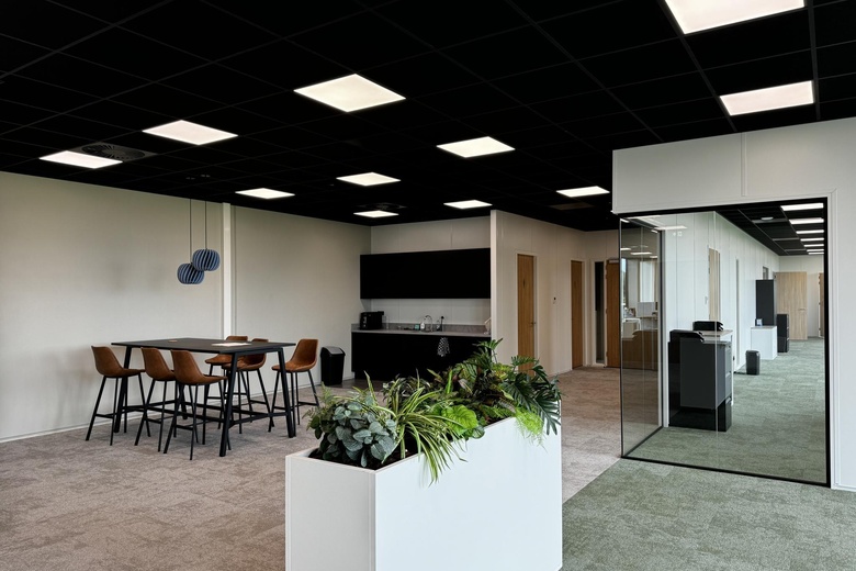 KantoorruimteaanKringloopweg 1<br/> inHendrik-Ido-Ambacht