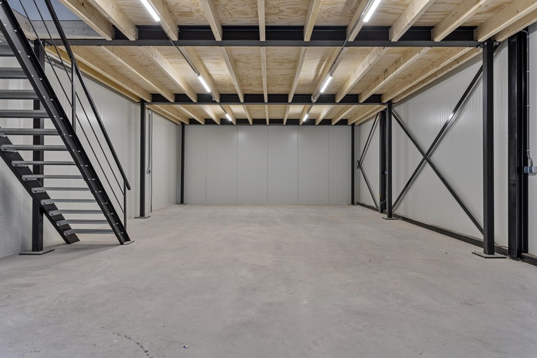 BedrijfsruimteaanHoltmede 15 g<br/> inZutphen