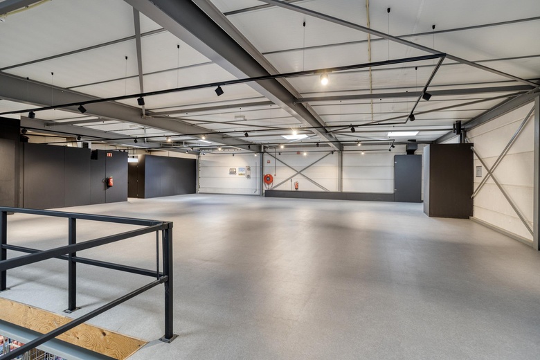 BedrijfsruimteaanPascalstraat 70<br/> inDordrecht BedrijfsruimteaanPascalstraat 70<br/> inDordrecht