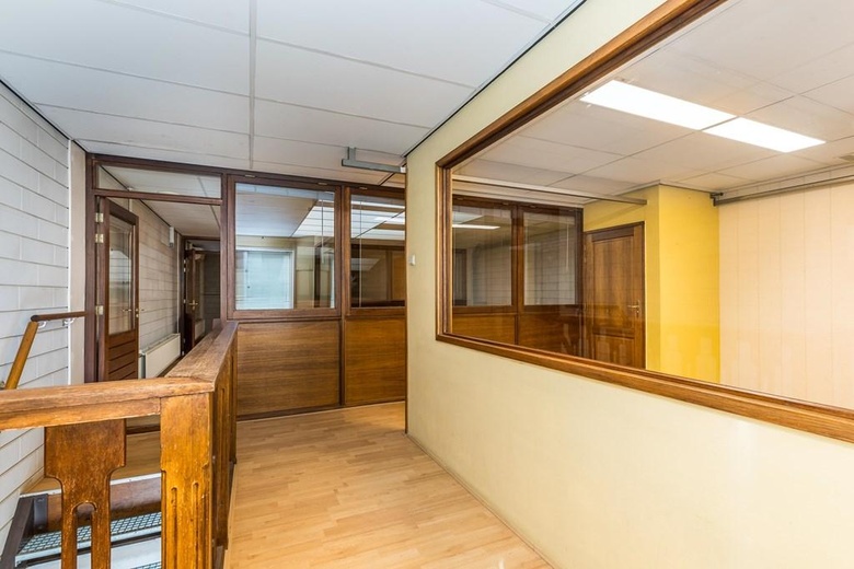 BedrijfsruimteaanAmbachtsweg 39 F<br/> inPijnacker