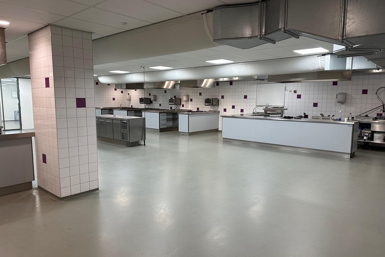 BedrijfsruimteaanStadsring 67<br/> inAmersfoort BedrijfsruimteaanStadsring 67<br/> inAmersfoort