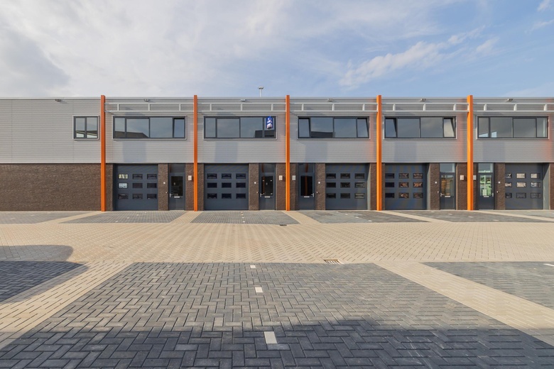 BedrijfsruimteaanCilinderweg 91 - 95<br/> inRoelofarendsveen