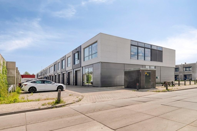 BedrijfsruimteaanKreekweg 8 C<br/> inVlaardingen BedrijfsruimteaanKreekweg 8 C<br/> inVlaardingen