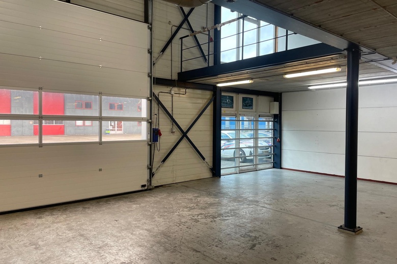 BedrijfsruimteaanBedrijfsweg 1<br/> inNieuwkoop