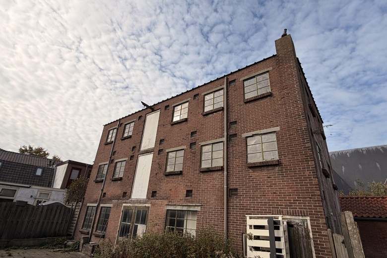 BedrijfsruimteaanBerkhoutlaan 42<br/> inLisse BedrijfsruimteaanBerkhoutlaan 42<br/> inLisse