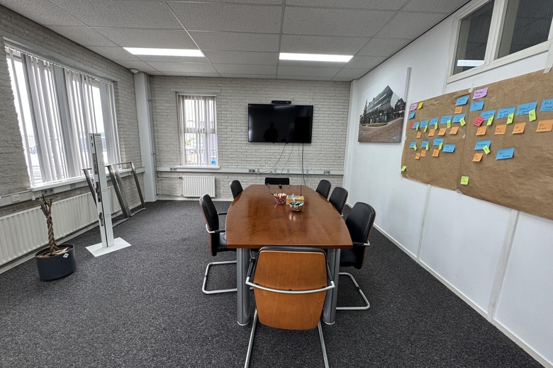 BedrijfsruimteaanSluispolderweg 44 C<br/> inZaandam BedrijfsruimteaanSluispolderweg 44 C<br/> inZaandam