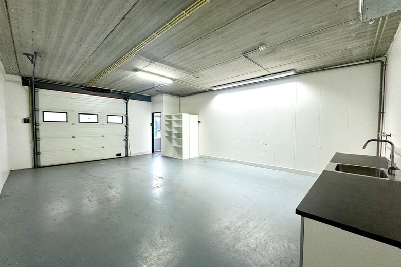 BedrijfsruimteaanSchellingweg 17 C<br/> inZaandam