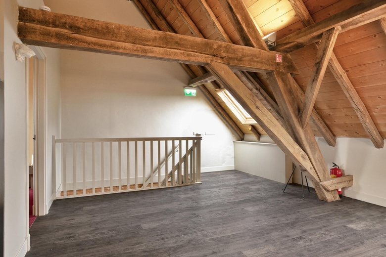 KantoorruimteaanZwanenburgseweg 6 a<br/> inHeeswijk