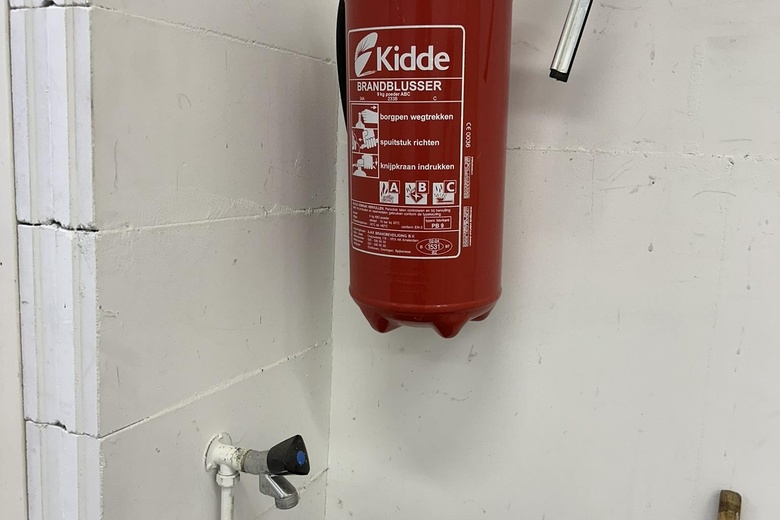 BedrijfsruimteaanParallelweg 23<br/> inVolendam