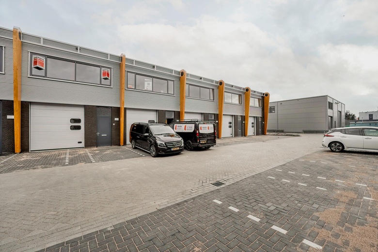 BedrijfsruimteaanIndustrieweg 12 C<br/> inZoeterwoude