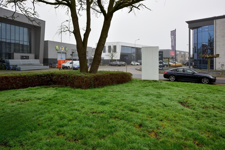 BedrijfsruimteaanMercuriusweg 11<br/> inBarneveld BedrijfsruimteaanMercuriusweg 11<br/> inBarneveld