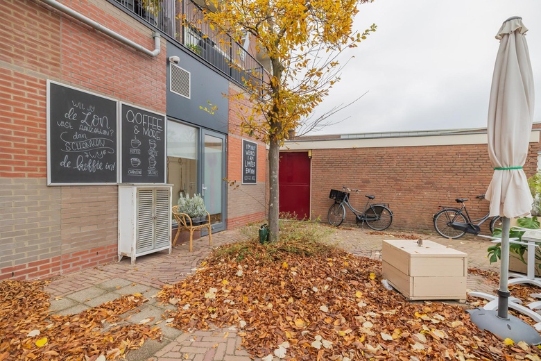 WinkelruimteaanKanaalstraat 68<br/> inLisse