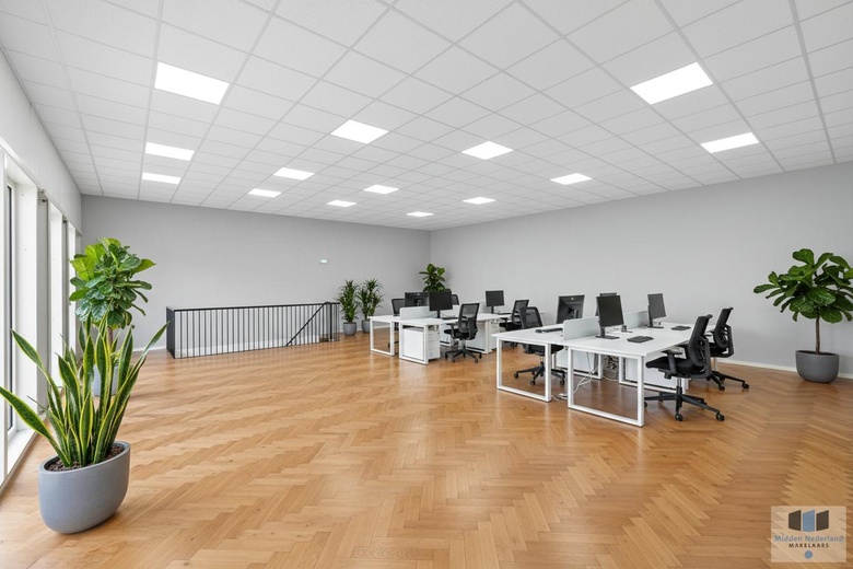 BedrijfsruimteaanHarselaarseweg 90 02<br/> inBarneveld BedrijfsruimteaanHarselaarseweg 90 02<br/> inBarneveld