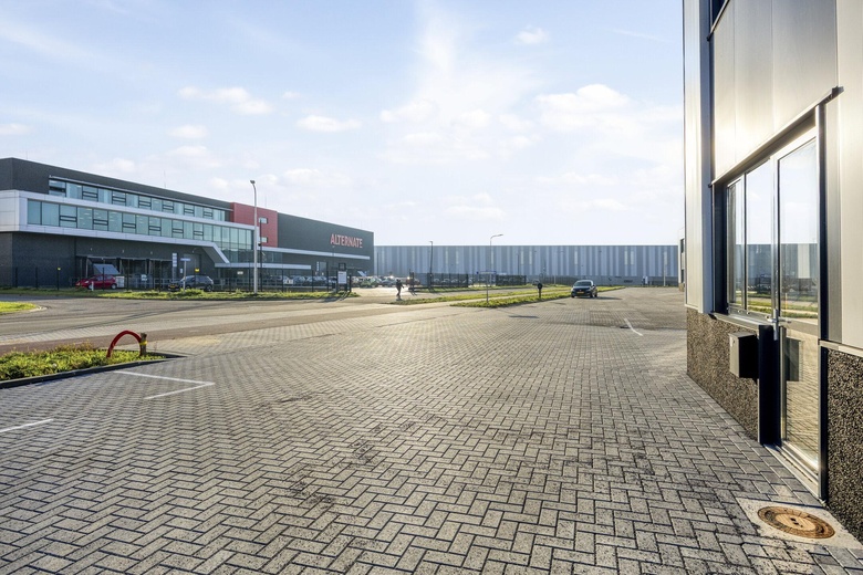 BedrijfsruimteaanMarconiweg 8 b<br/> inTholen