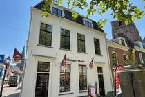 Bekijk foto 3 van Markt 28