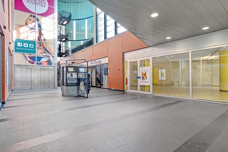 WinkelruimteaanWalstraatpassage 2<br/> inArnhem WinkelruimteaanWalstraatpassage 2<br/> inArnhem