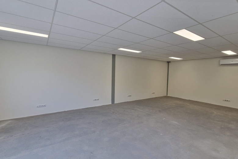 BedrijfsruimteaanBolderweg 18 B 15<br/> inAlmere