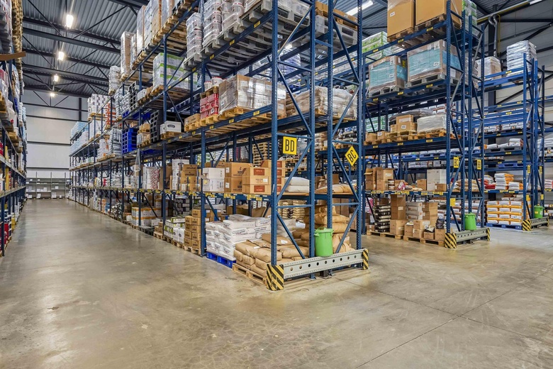 BedrijfsruimteaanHudsonweg 5 - 7<br/> inVenlo BedrijfsruimteaanHudsonweg 5 - 7<br/> inVenlo