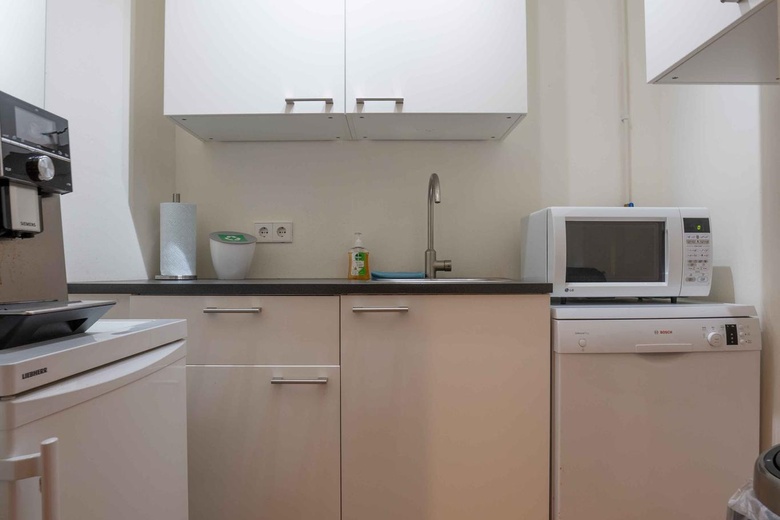 BedrijfsruimteaanOslostraat 50<br/> inSittard BedrijfsruimteaanOslostraat 50<br/> inSittard