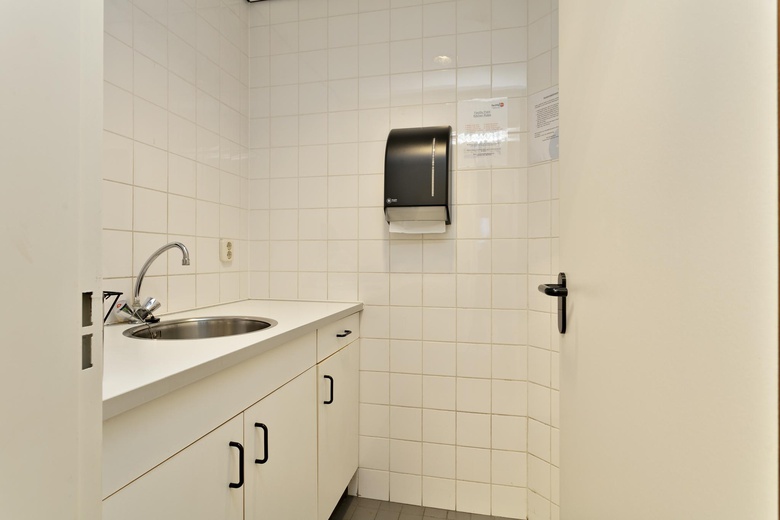 KantoorruimteaanCorkstraat 46<br/> inRotterdam KantoorruimteaanCorkstraat 46<br/> inRotterdam