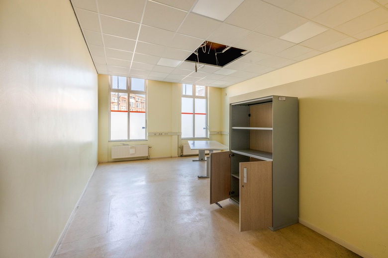 WinkelruimteaanMathenesserlaan 540<br/> inRotterdam WinkelruimteaanMathenesserlaan 540<br/> inRotterdam