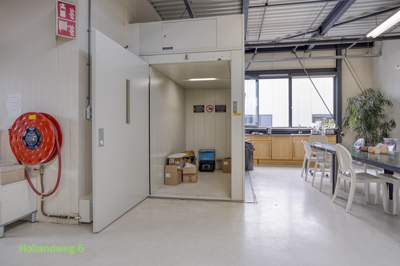 BedrijfsruimteaanHollandweg 6<br/> inAalsmeer