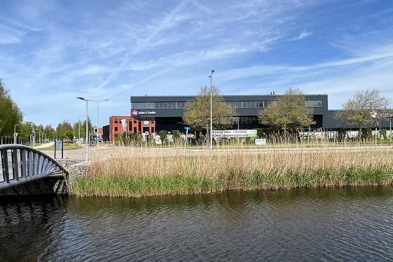 KantoorruimteaanSchillingweg 1<br/> inNieuw-Vennep KantoorruimteaanSchillingweg 1<br/> inNieuw-Vennep