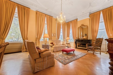 Bekijk foto 2 van Frans Halsplein 10