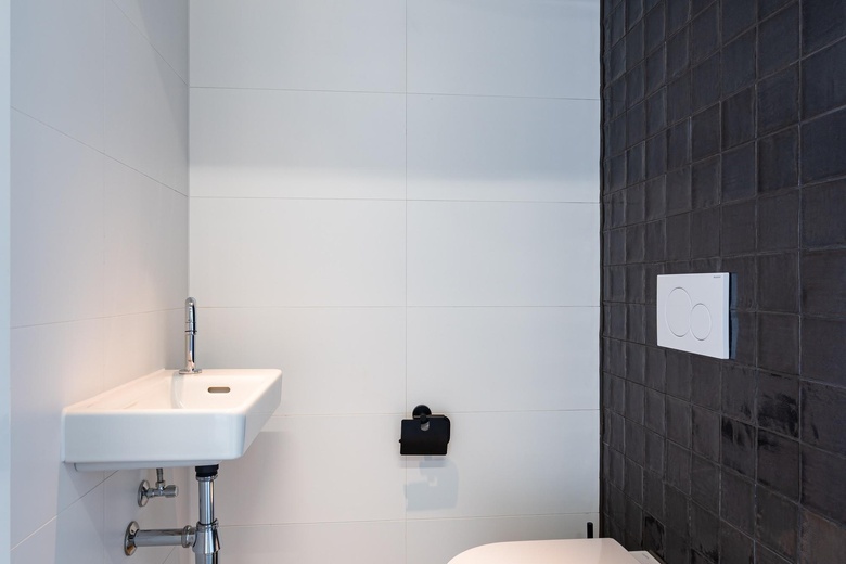 BedrijfsruimteaanHavenstraat 72 a<br/> inHuizen