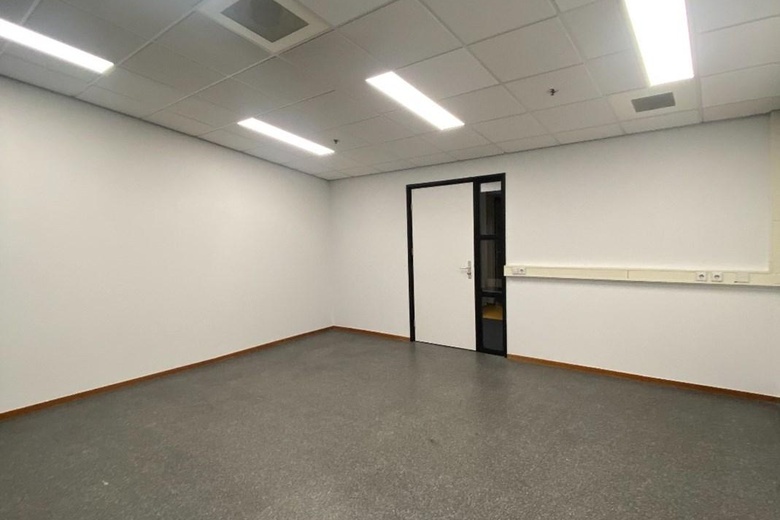 KantoorruimteaanMilaanstraat 200<br/> inSittard KantoorruimteaanMilaanstraat 200<br/> inSittard