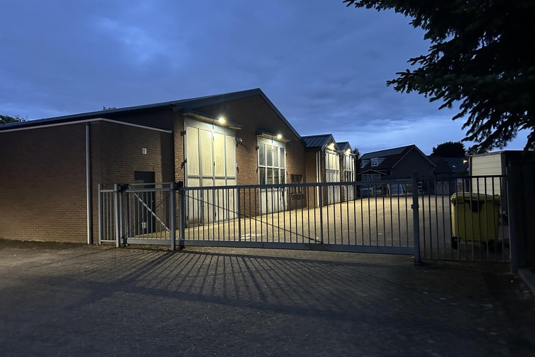 BedrijfsruimteaanBosstraat 2 e<br/> inGrathem