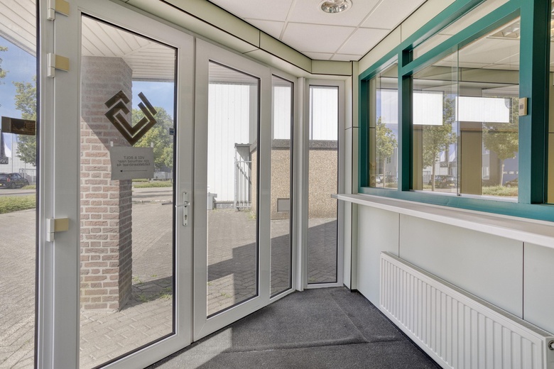 BedrijfsruimteaanRietdekkerstraat 4<br/> inUden
