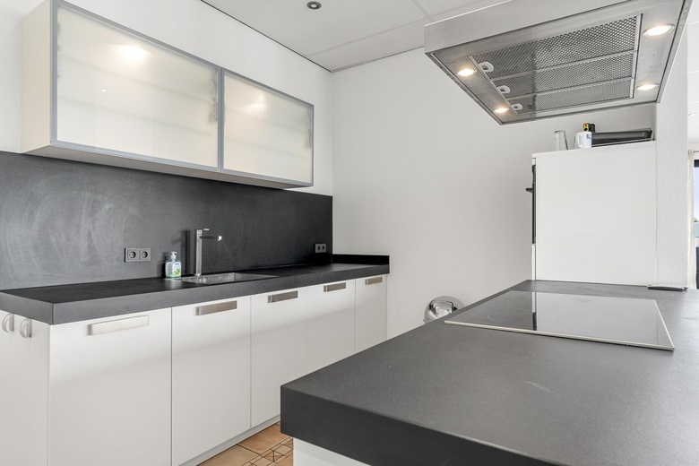 KantoorruimteaanNeonstraat 20<br/> inEde KantoorruimteaanNeonstraat 20<br/> inEde