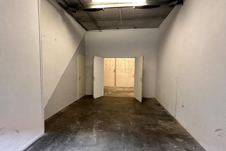 BedrijfsruimteaanWitte Vlinderweg 21 l<br/> inWormerveer