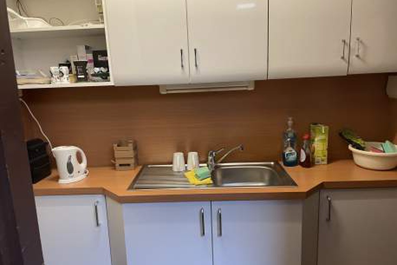 WinkelruimteaanBurgemeester van Hoofflaan 104<br/> inVeldhoven