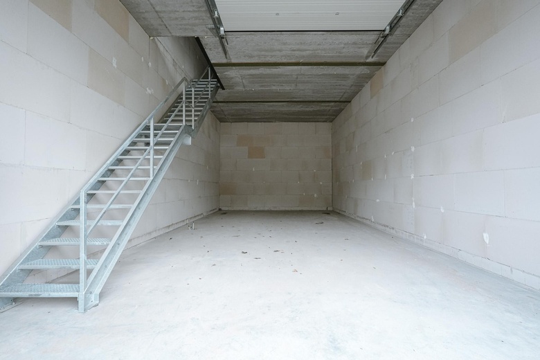 BedrijfsruimteaanIndustrielaan 101<br/> inOss